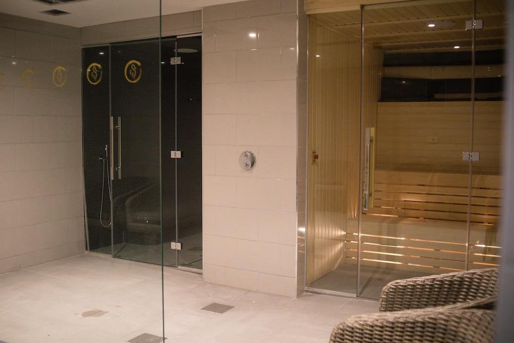 The Craiglands Sure Collection By Western Отель 3*
