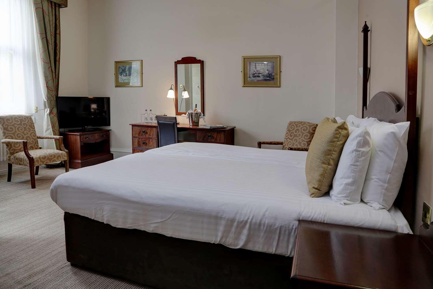 The Craiglands Sure Collection By Western Отель 3*