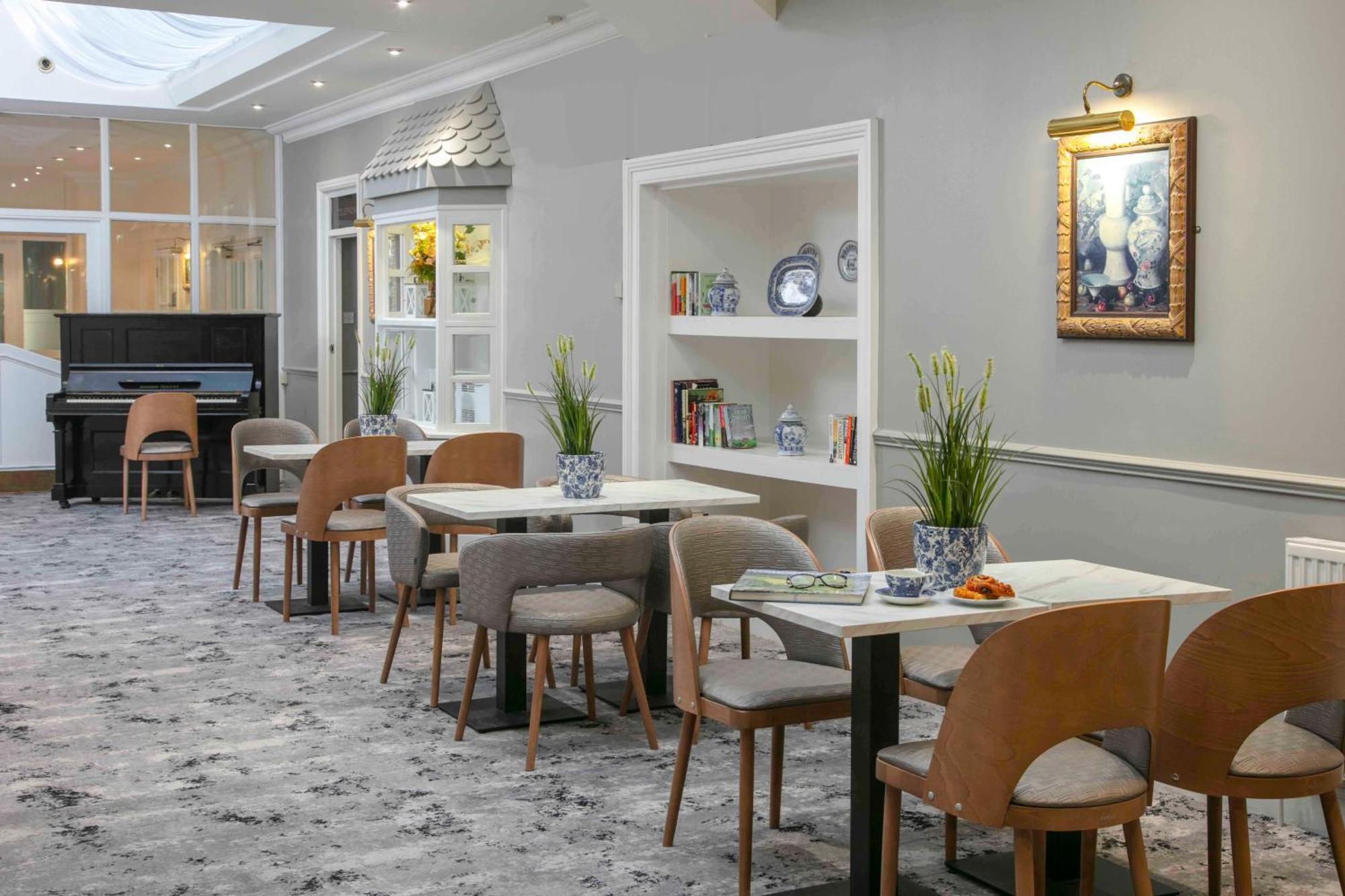 The Craiglands Sure Collection By Western